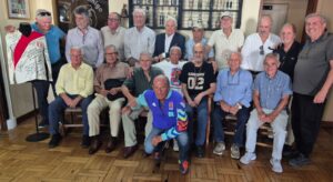 AMENA REUNIÓN EN EL PEZ AMIGO