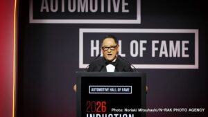 AKIO TOYODA INGRESA AL AUTOMOTIVE HALL OF FAME